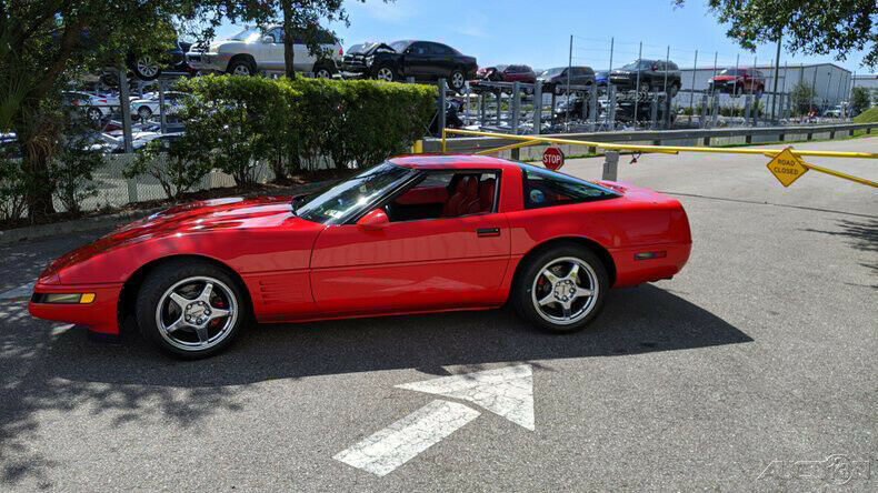 1994 Red Chevrolet Corvette Hatchback