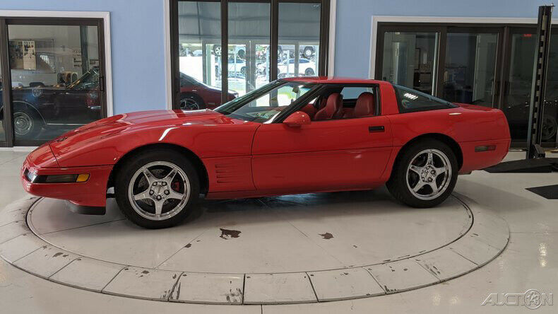 1994 Red Chevrolet Corvette Hatchback