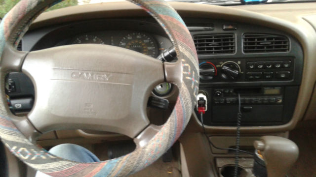 19940000 Green Toyota Camry Sedan