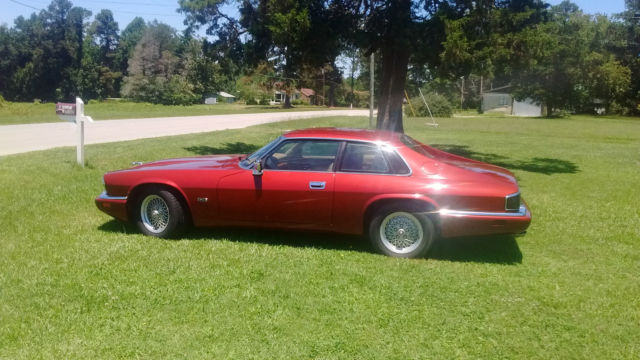 1994 metalic burgandy Jaguar XJS Coupe