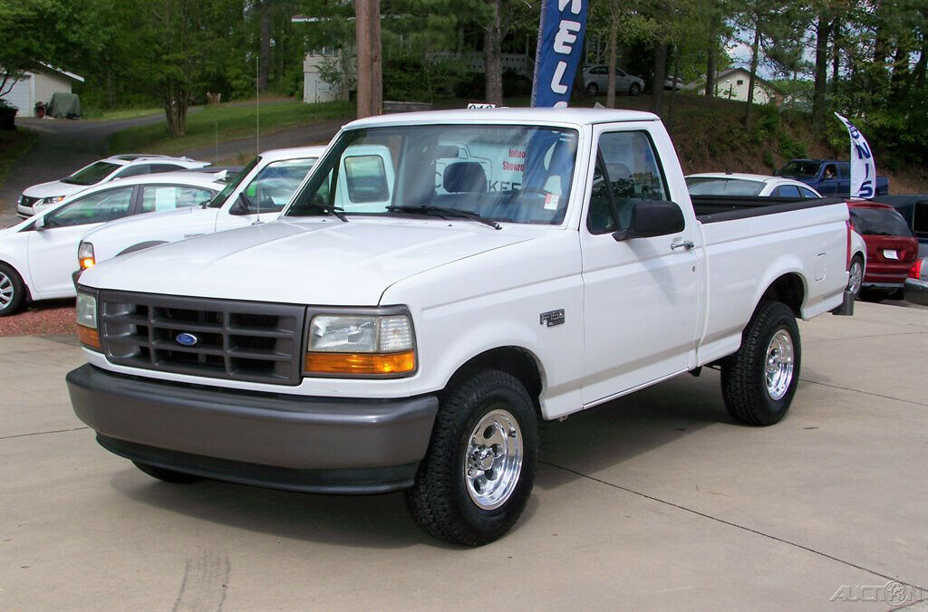 1994 White Ford F-150 Pickup Truck