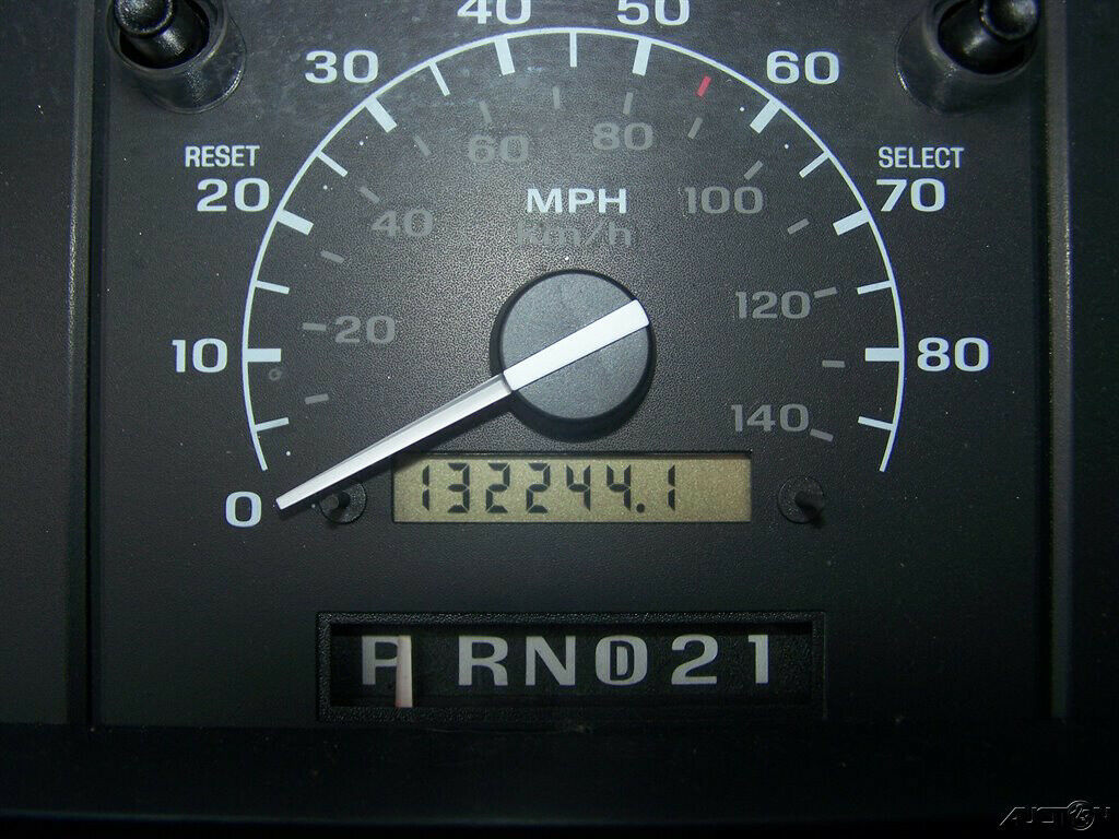 1994 White Ford F-150 Pickup Truck