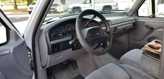 1994 White Ford F-350 Pickup Truck