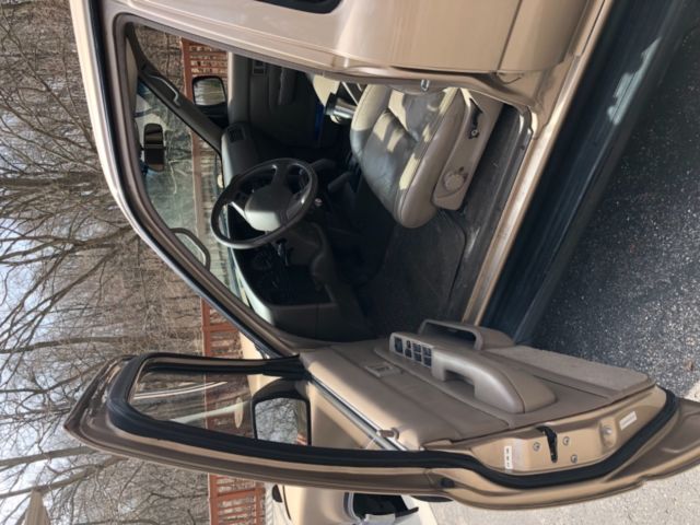 1995 Gold Toyota 4Runner SUV