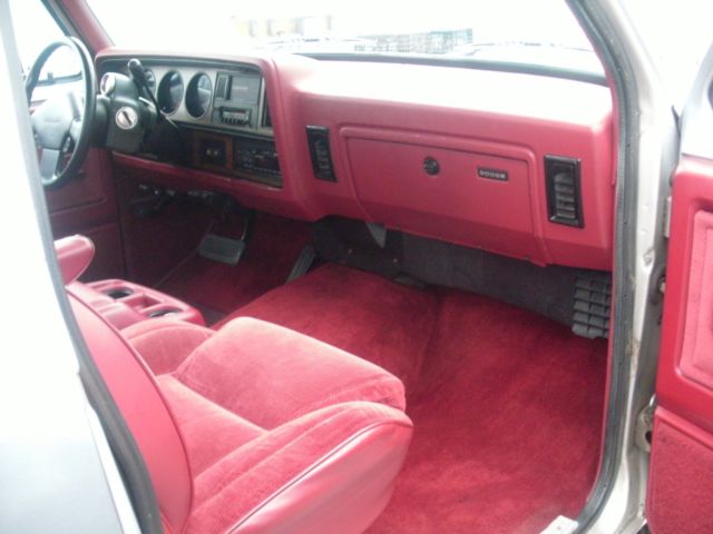 1992 Silver Dodge Other Pickups Extended Cab Pickup