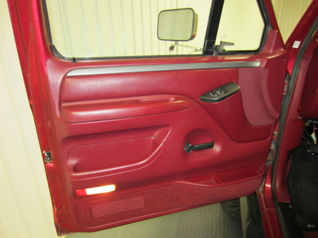 1985 Red &amp- Black Ford Bronco Bronco