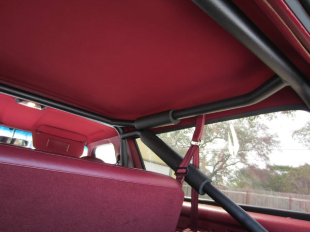 1985 Red &amp- Black Ford Bronco Bronco