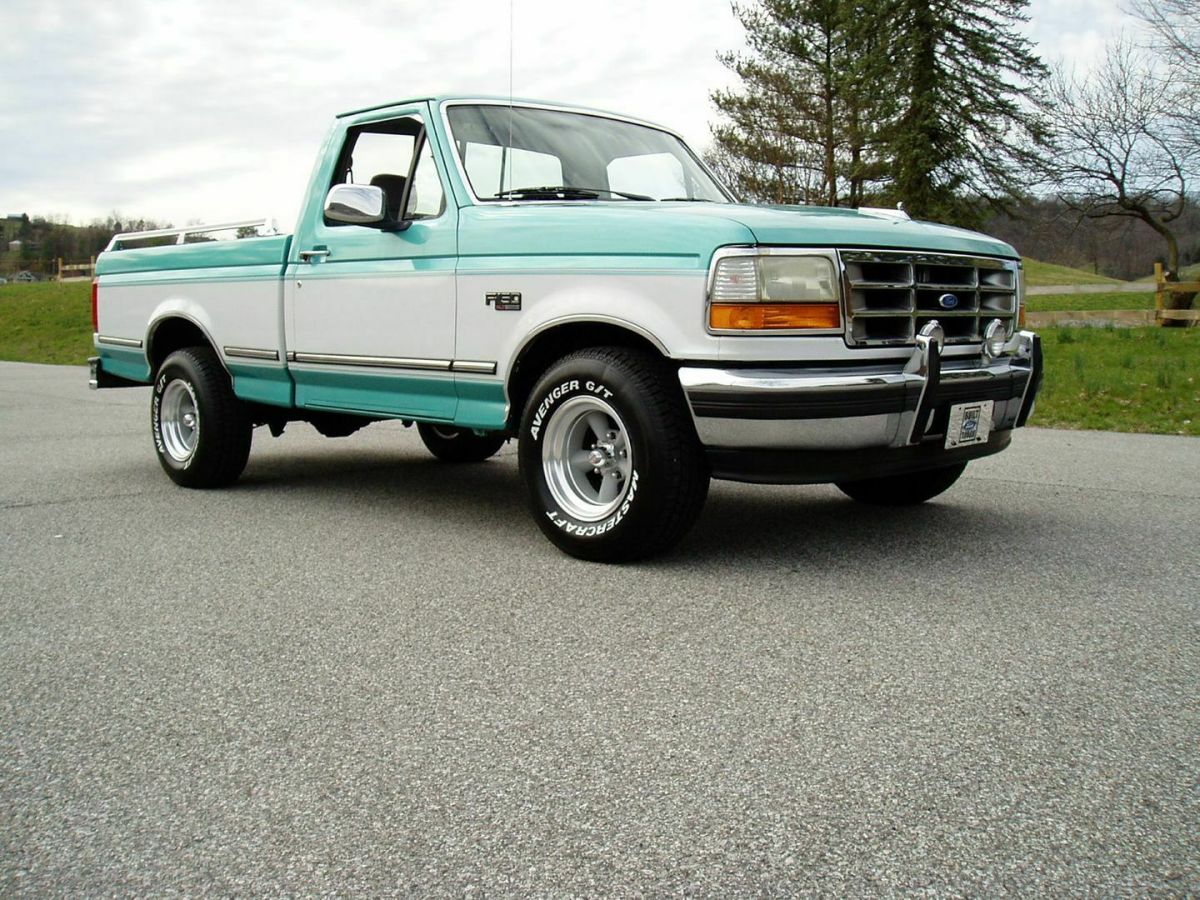 1985 Green & White Ford F-150 Standard Cab Pickup
