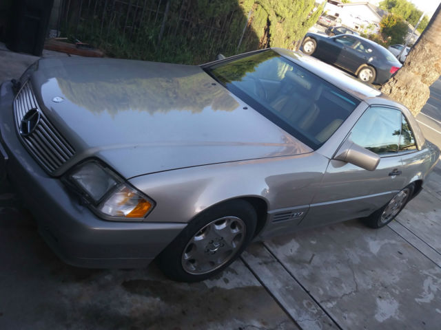 1994 TAN Mercedes-Benz SL-Class Convertible