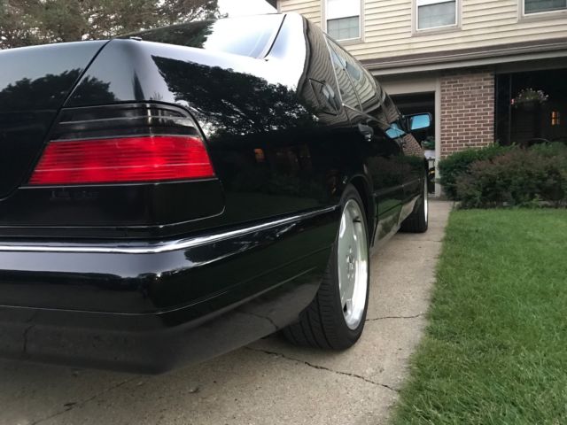 1995 Black Mercedes-Benz S-Class Sedan