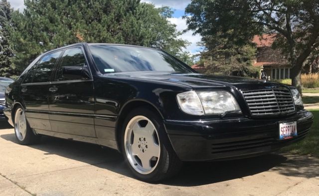 1995 Black Mercedes-Benz S-Class Sedan