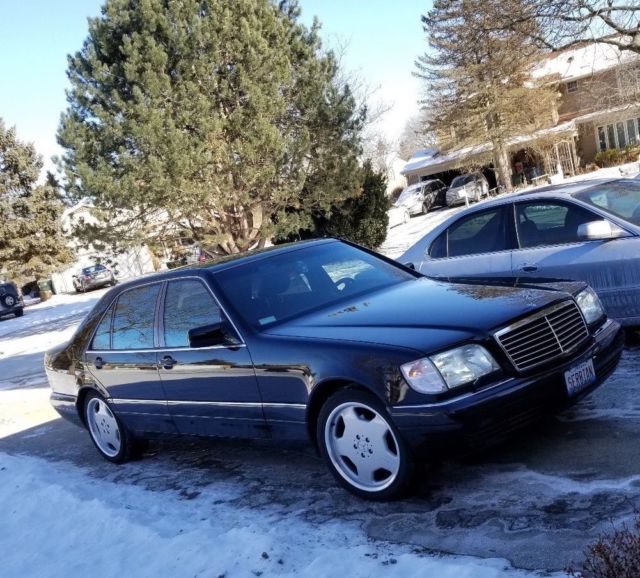 1995 Black Mercedes-Benz S-Class Sedan