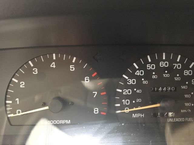 1995 Gold Toyota 4Runner SUV