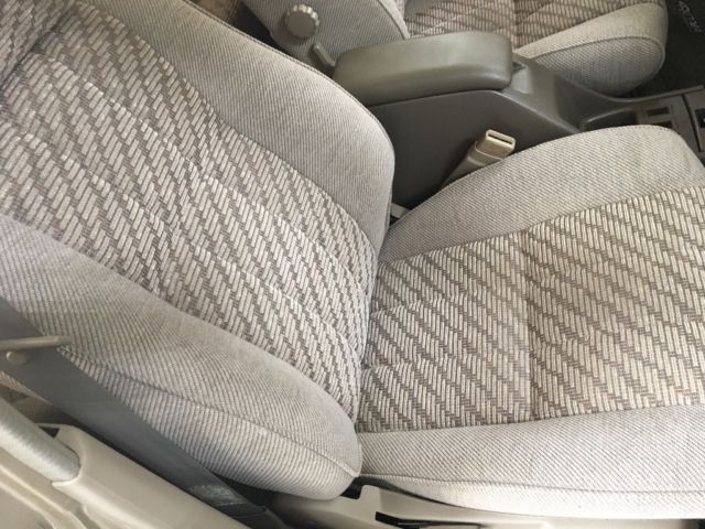 1995 Gold Toyota 4Runner SUV