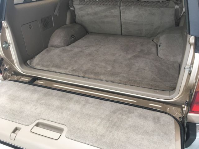 1995 Gold Toyota 4Runner SUV