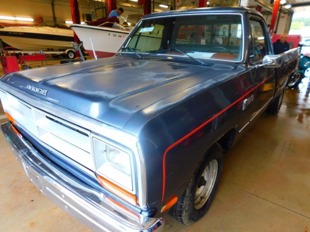 1986 Gray Dodge Ram 1500