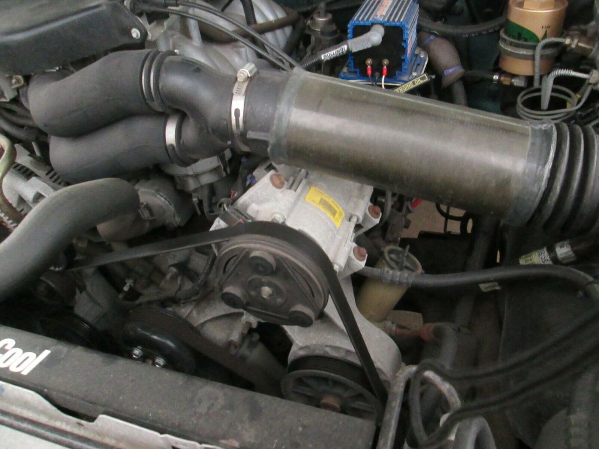 1986 Green Ford F-150 Standard Cab Pickup