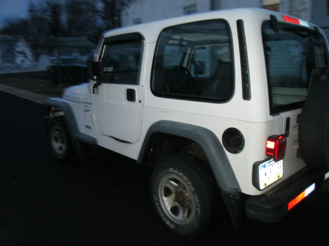 1977 White Jeep Wrangler