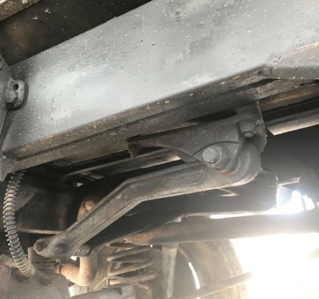 1907 Land Rover Defender