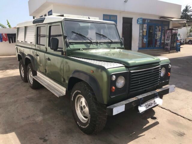 1907 Land Rover Defender