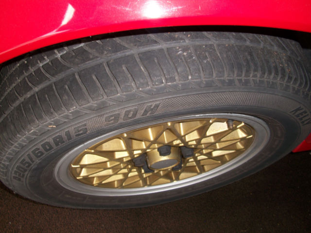 1988 Red Pontiac Fiero Coupe