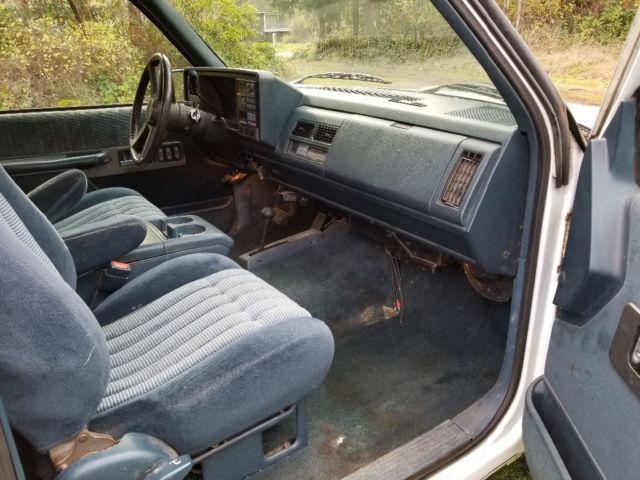 1993 White Chevrolet C/K Pickup 3500 Extended Cab Pickup
