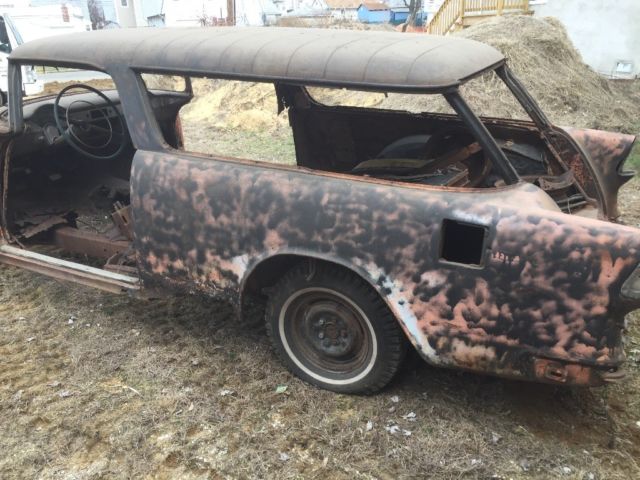 1955 Primer Chevrolet Bel Air/150/210 Wagon