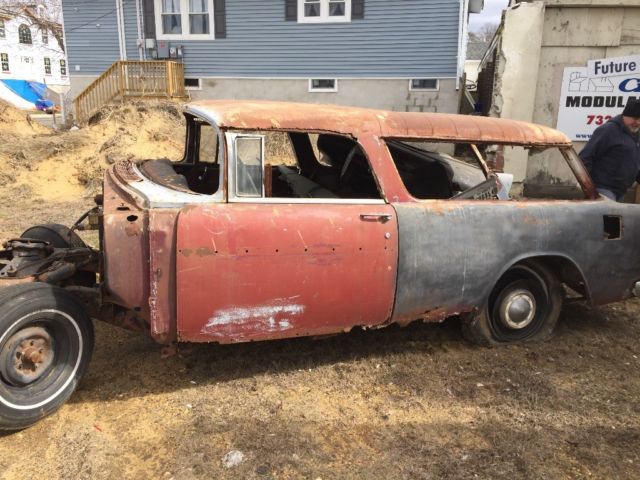 1955 Primer Chevrolet Bel Air/150/210 Wagon