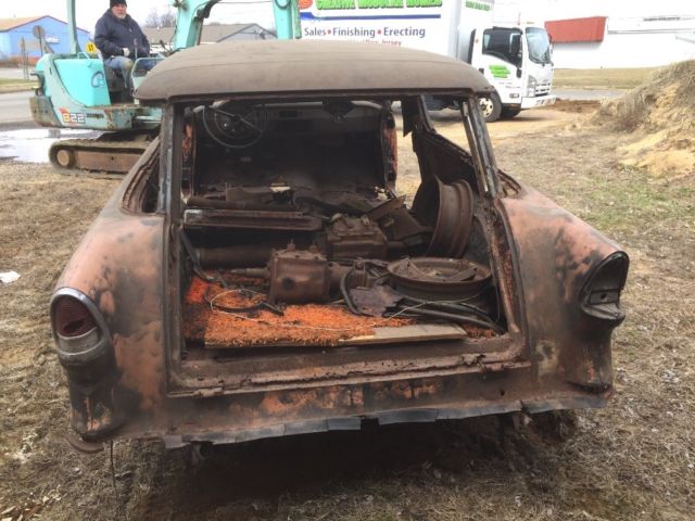 1955 Primer Chevrolet Bel Air/150/210 Wagon