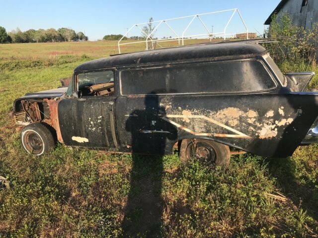 1957 Rust Chevrolet Bel Air/150/210 Wagon