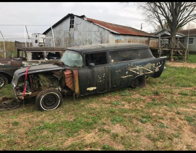1957 Rust Chevrolet Bel Air/150/210 Wagon