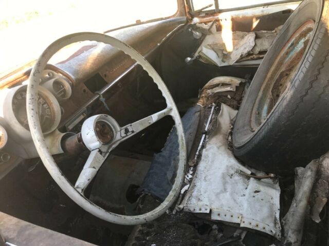 1957 Rust Chevrolet Bel Air/150/210 Wagon