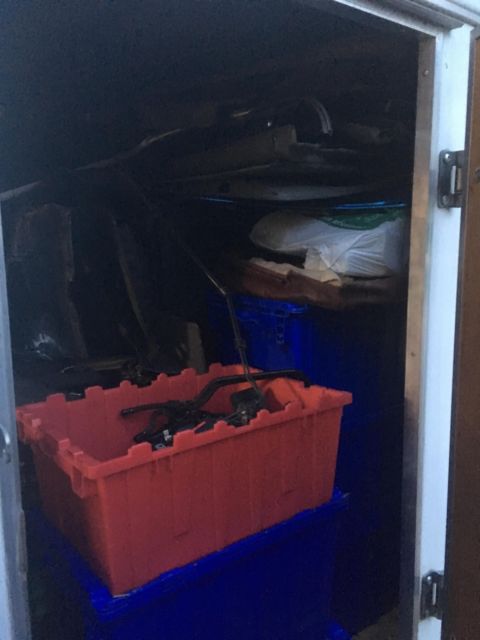 1987 Long Beach Blue Mercedes-Benz 300-Series Sedan