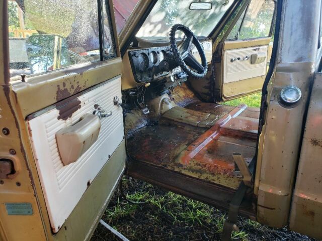 1967 Blue Chevrolet C-10