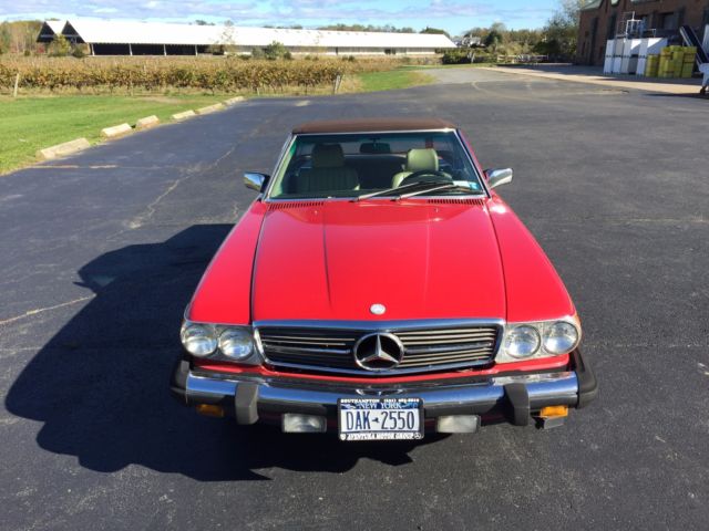 1987 Red Mercedes-Benz SL-Class Convertible
