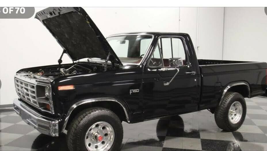 1985 Ford F-150 Standard Cab Pickup