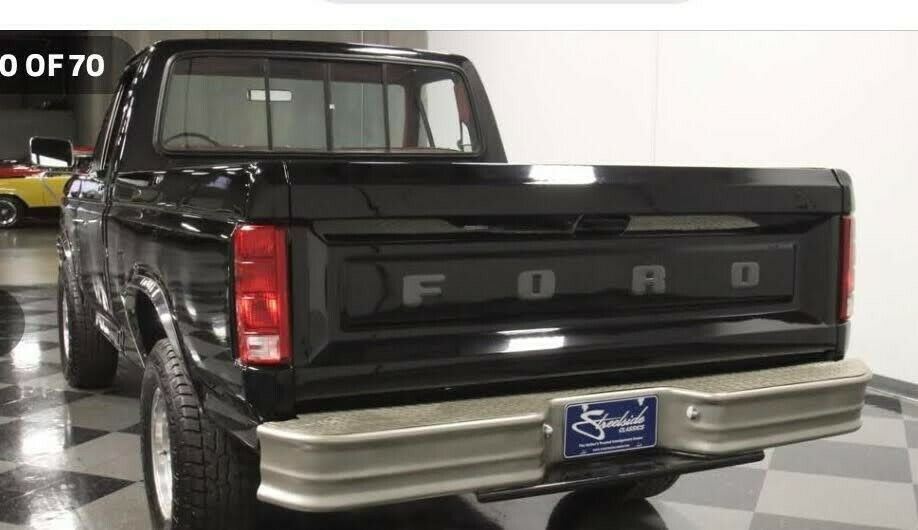 1985 Ford F-150 Standard Cab Pickup