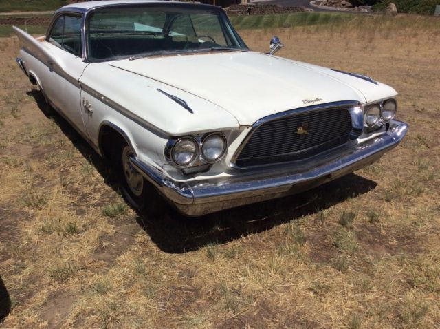 1960 White Chrysler New Yorker hardtop