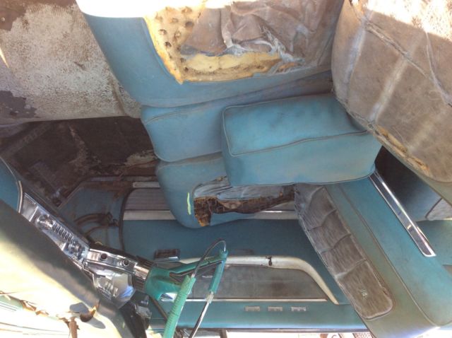 1960 White Chrysler New Yorker hardtop