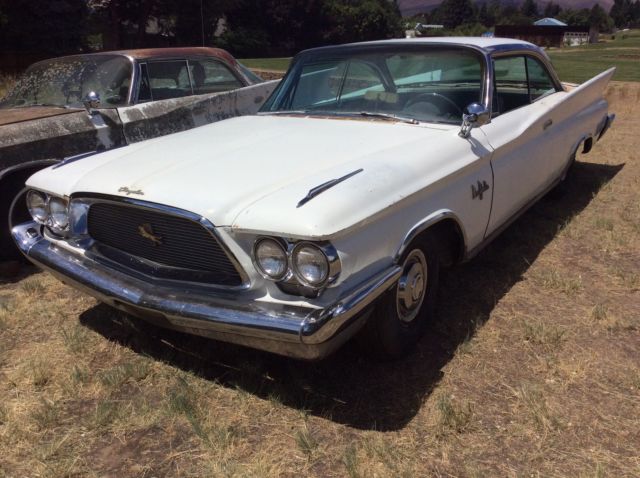 1960 White Chrysler New Yorker hardtop