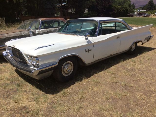 1960 White Chrysler New Yorker hardtop