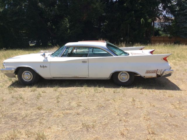 1960 White Chrysler New Yorker hardtop