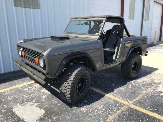 1972 GREY Ford Bronco 2 DOOR