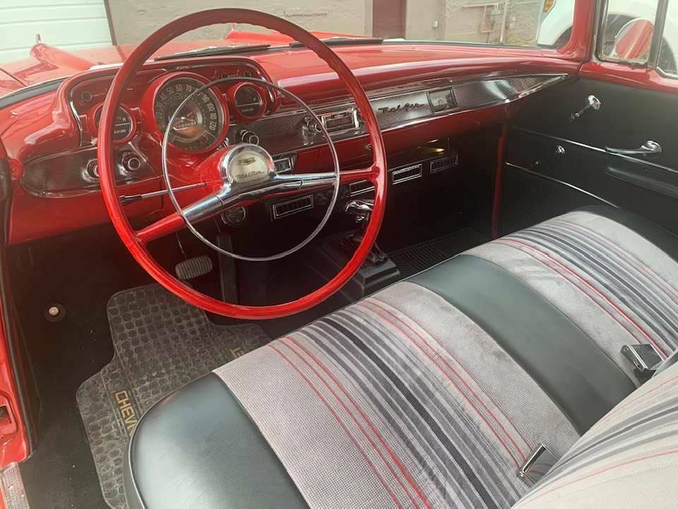 1957 Chevrolet Bel Air/150/210 2 Door Hardtop