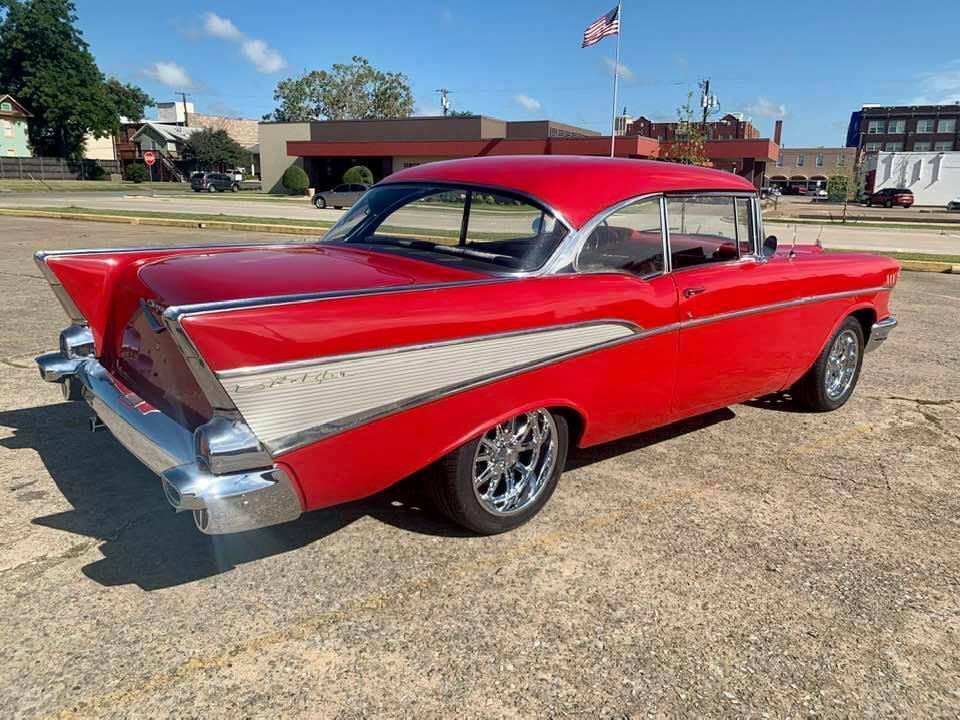 1957 Chevrolet Bel Air/150/210 2 Door Hardtop