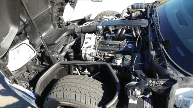 1989 White Chevrolet Corvette Coupe
