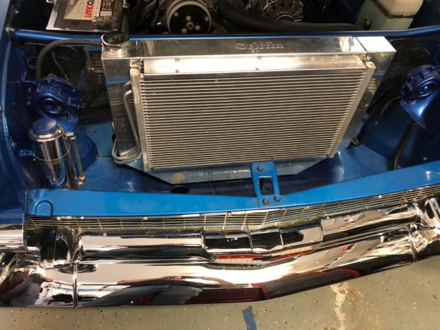 1957 Blue Chevrolet Bel Air/150/210 2 door post