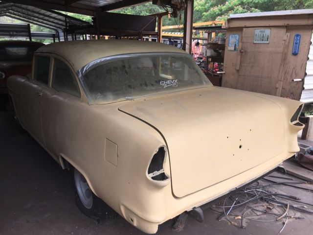 1955 Orange Chevrolet Bel Air/150/210 Coupe
