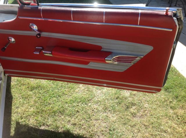 1959 snowcrest white Chevrolet Impala Coupe