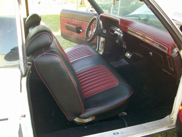 1970 White Chevrolet Impala